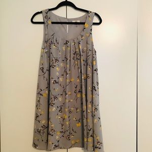 Sleeveless Flowy Grey Floral Dress